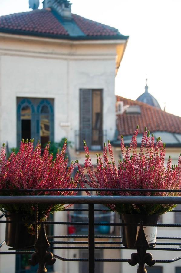 Suite Sommeiller Comfort In Centro Turin Exterior photo